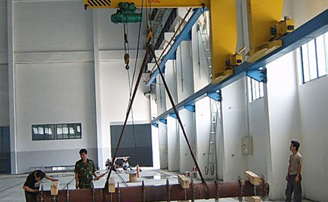 Running Jib Crane